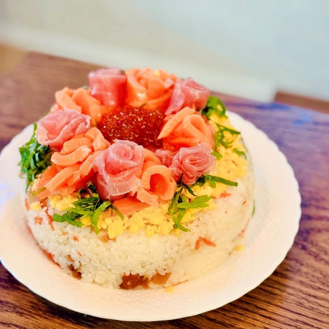 サーモンのケーキ寿司風